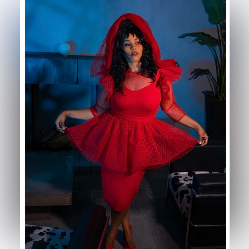 La Femme en Noir Lydia Dress